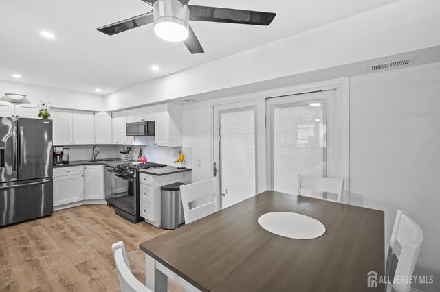 67 Galewood Drive B, Old Bridge, NJ 07747