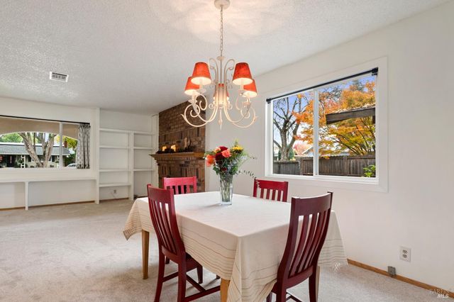 654 Corte Seville, Vacaville, CA 95688