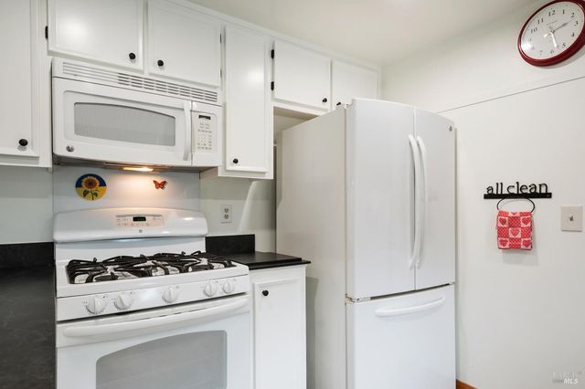 654 Corte Seville, Vacaville, CA 95688