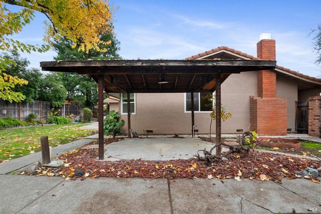 654 Corte Seville, Vacaville, CA 95688