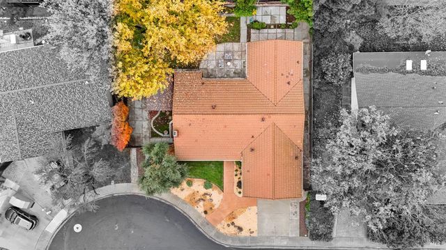 654 Corte Seville, Vacaville, CA 95688