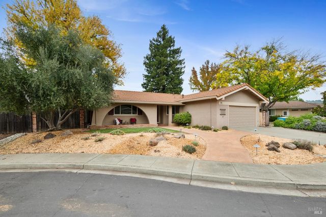 654 Corte Seville, Vacaville, CA 95688