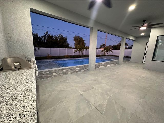 419 NW 4TH TERRACE, Cape Coral, FL 33993