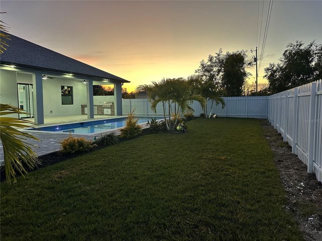 419 NW 4TH TERRACE, Cape Coral, FL 33993
