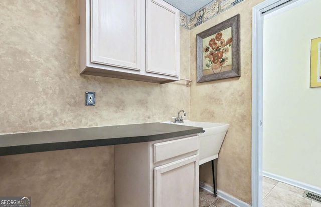 5620 ORouke Road, Buford, GA 30518