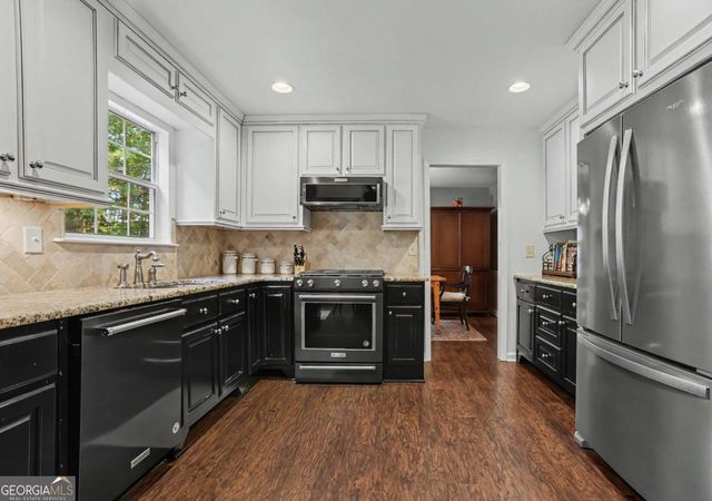 5620 ORouke Road, Buford, GA 30518