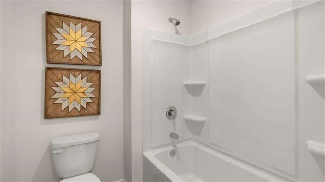 62 White Spruce Way, Newnan, GA 30265