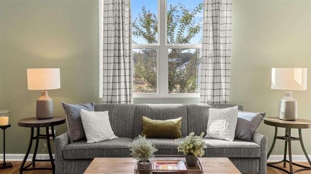 62 White Spruce Way, Newnan, GA 30265