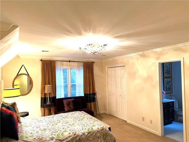 135 Lazy Laurel Chase, Roswell, GA 30076