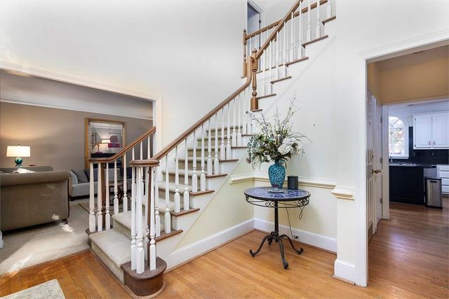 135 Lazy Laurel Chase, Roswell, GA 30076