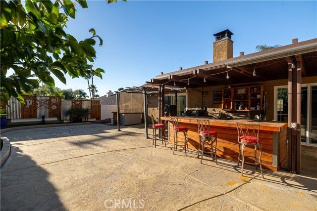 22671 San Joaquin Dr. East Drive, Canyon Lake, CA 92587