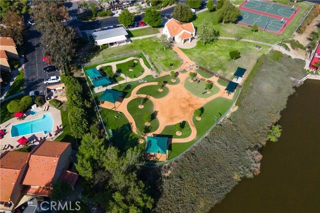 22671 San Joaquin Dr. East Drive, Canyon Lake, CA 92587