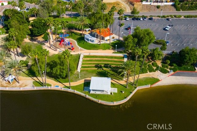 22671 San Joaquin Dr. East Drive, Canyon Lake, CA 92587