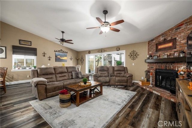 22671 San Joaquin Dr. East Drive, Canyon Lake, CA 92587