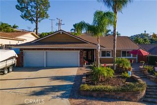 22671 San Joaquin Dr. East Drive, Canyon Lake, CA 92587