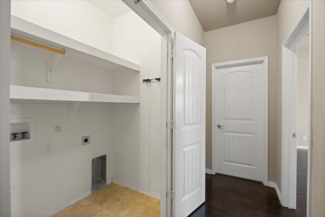 2064 Leonard Ranch Road, Fort Worth, TX 76134