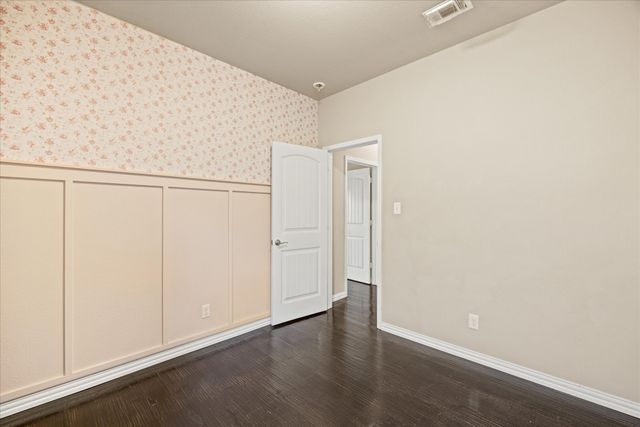 2064 Leonard Ranch Road, Fort Worth, TX 76134