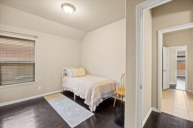 2064 Leonard Ranch Road, Fort Worth, TX 76134