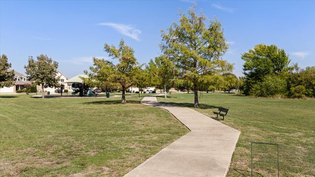 2064 Leonard Ranch Road, Fort Worth, TX 76134
