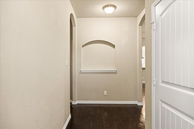 2064 Leonard Ranch Road, Fort Worth, TX 76134