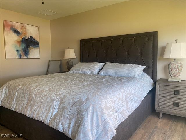 7310 Salerno CT, Naples, FL 34114