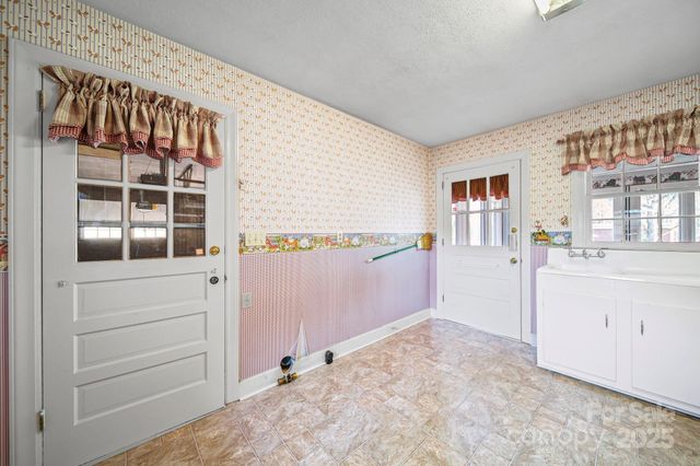 1223 Walker Road, Mount Pleasant, NC 28124