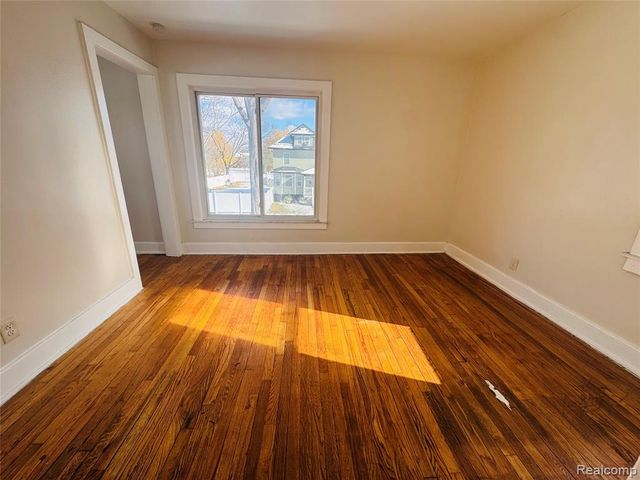 7417 Hanover Street, Detroit, MI 48206