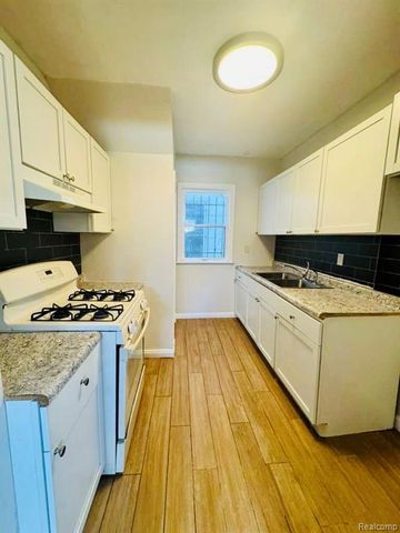 7417 Hanover Street, Detroit, MI 48206