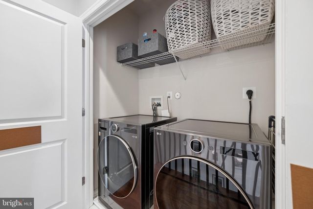 1132 HOLDEN RD, Frederick, MD 21701