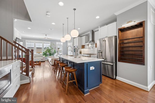 1132 HOLDEN RD, Frederick, MD 21701