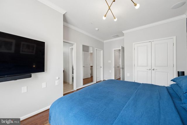 1132 HOLDEN RD, Frederick, MD 21701