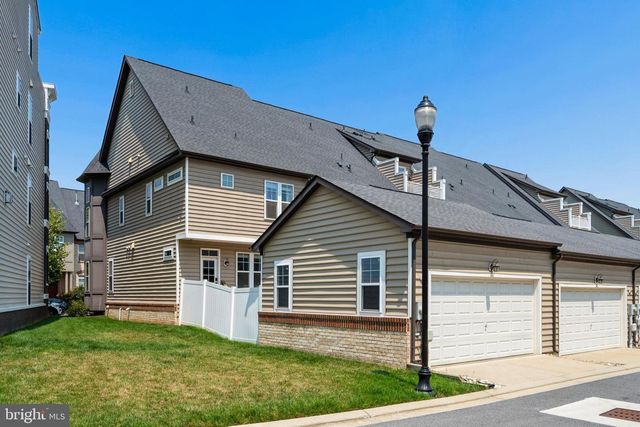 1132 HOLDEN RD, Frederick, MD 21701