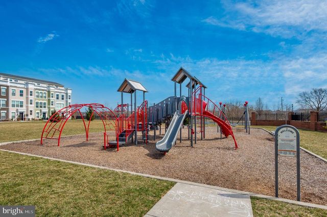 1132 HOLDEN RD, Frederick, MD 21701