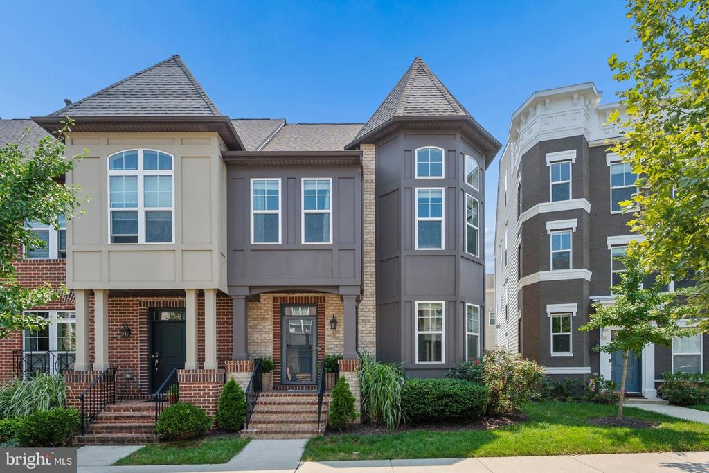 1132 HOLDEN RD, Frederick, MD 21701