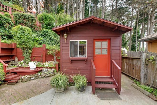 274 Juanita Avenue, Pacifica, CA 94044