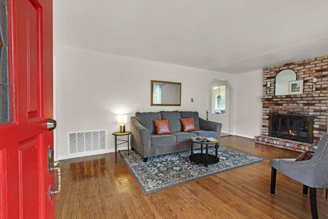 274 Juanita Avenue, Pacifica, CA 94044