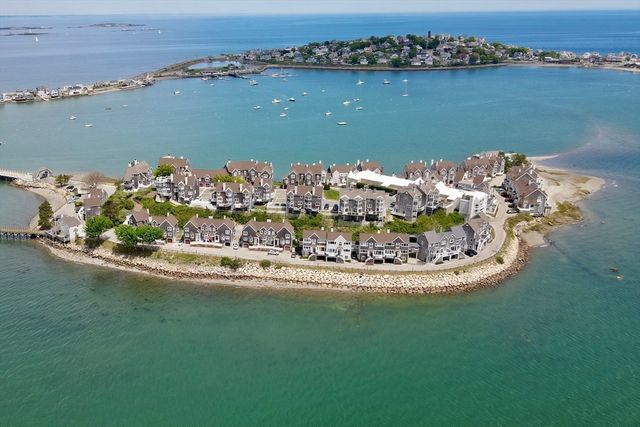 6 Marina Dr 6, Hull, MA 02045