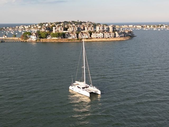 6 Marina Dr 6, Hull, MA 02045