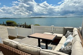 6 Marina Dr 6, Hull, MA 02045