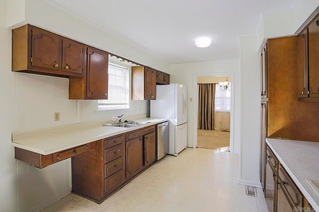 1 Ohio Cove, Little Rock, AR 72227