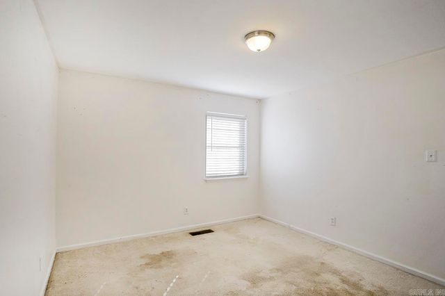 1 Ohio Cove, Little Rock, AR 72227