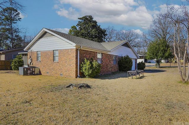 1 Ohio Cove, Little Rock, AR 72227