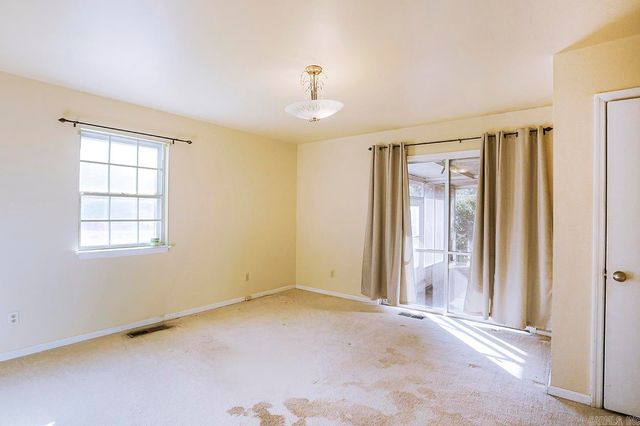 1 Ohio Cove, Little Rock, AR 72227