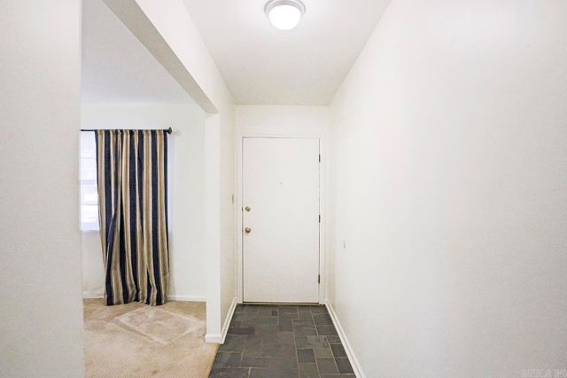 1 Ohio Cove, Little Rock, AR 72227