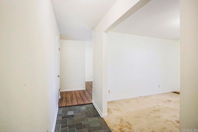 1 Ohio Cove, Little Rock, AR 72227