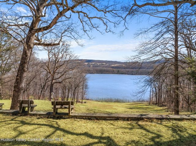 26 Hamburg Road, Catskill, NY 12414