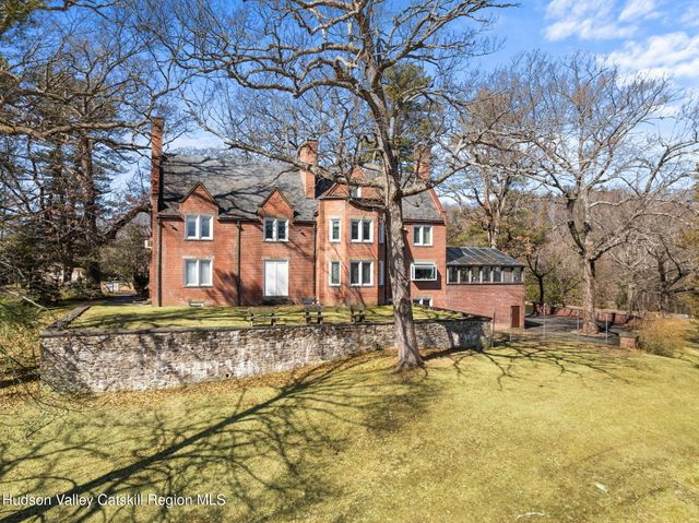 26 Hamburg Road, Catskill, NY 12414