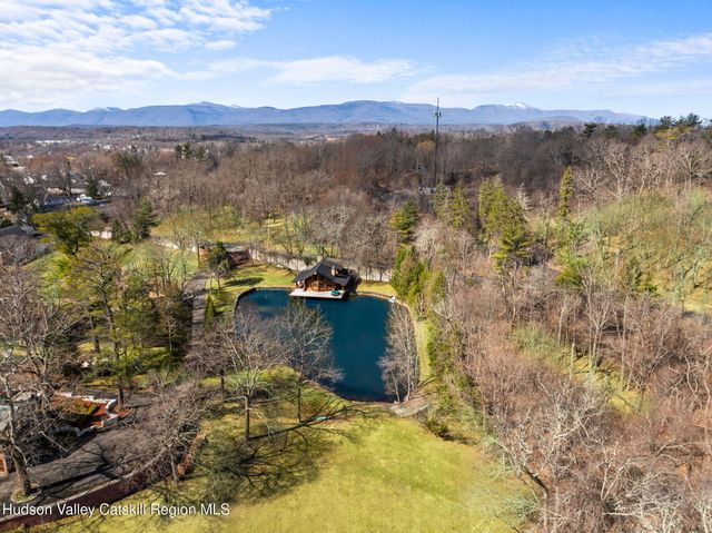26 Hamburg Road, Catskill, NY 12414