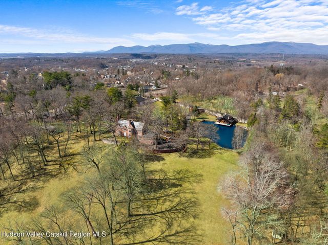 26 Hamburg Road, Catskill, NY 12414