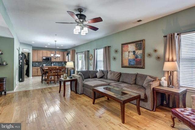 2683 IDEAL CT, Manchester, MD 21102